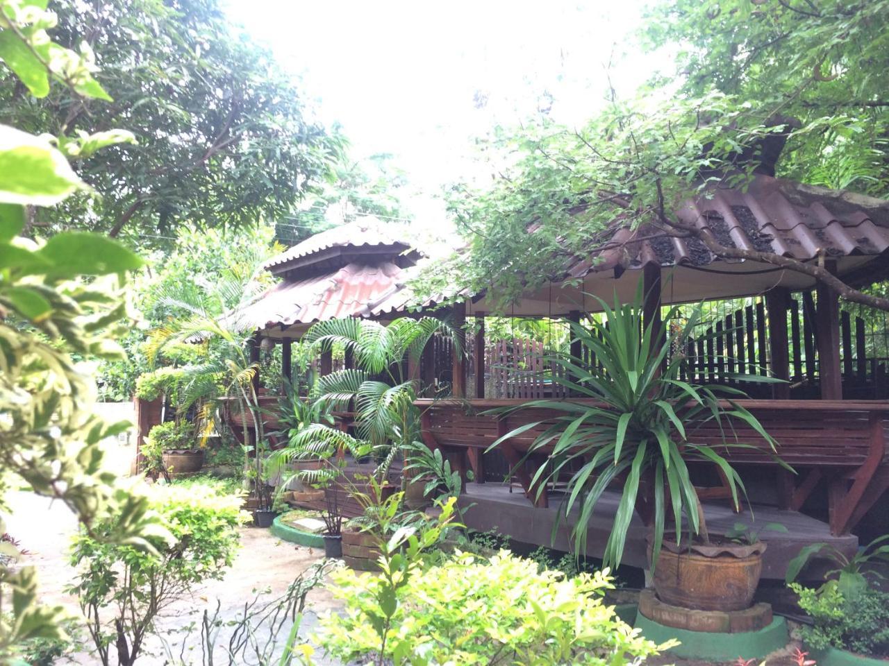 The Local Mae Hong Son公寓 外观 照片
