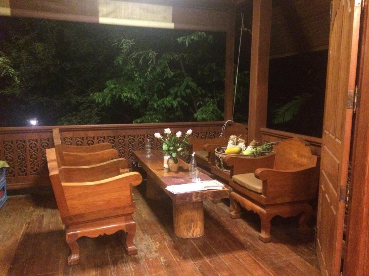 The Local Mae Hong Son公寓 外观 照片