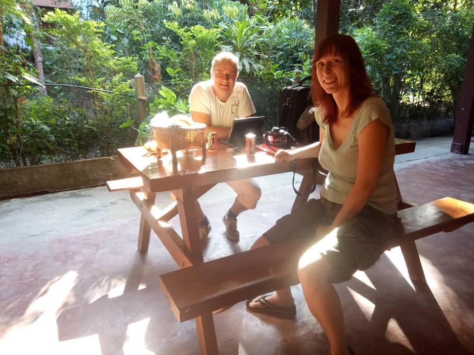 The Local Mae Hong Son公寓 外观 照片