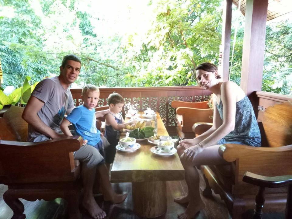 The Local Mae Hong Son公寓 外观 照片
